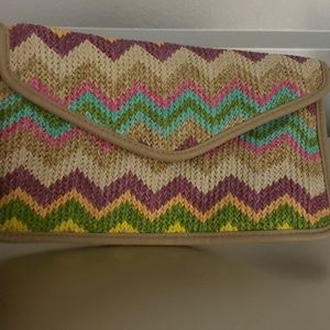 Multi color clutch